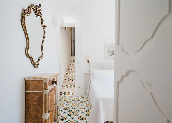 Petite Syrene By Elite Positano